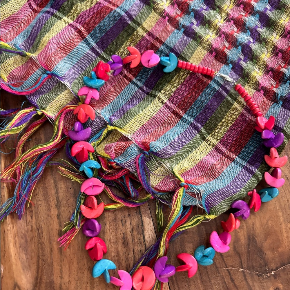 Colorful 70’s vintage wooden half moon necklace & scarf vacation resort cruise